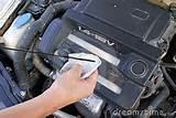 pictures of How To Check Engine Oil